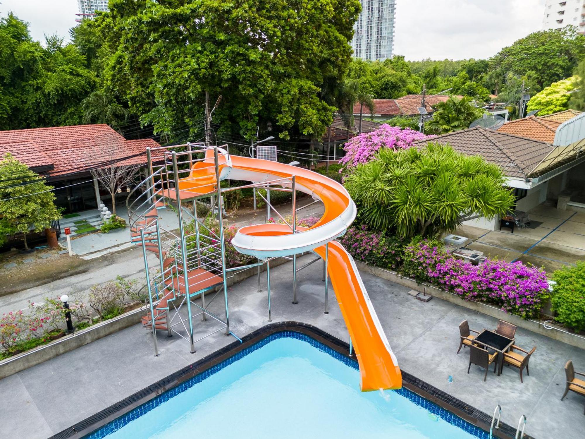 Villa Navin Beach Residence Jomtien Beach Exterior photo